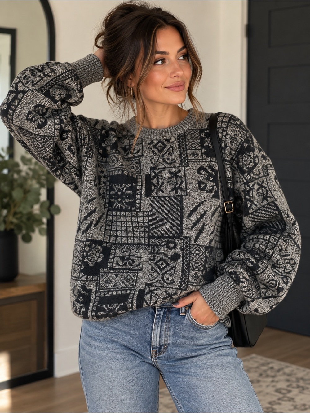 Vintage Patterned Crewneck Sweater - Gray/Black